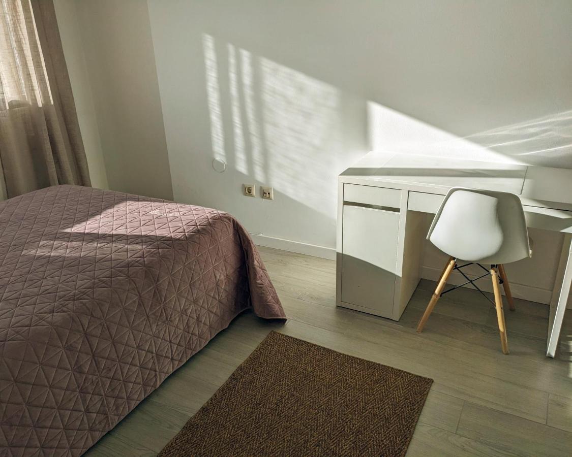 Apartamento En La Playa Con Garaje Кадис Екстериор снимка